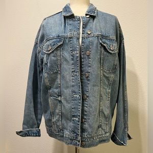 American Eagle Oversized Jean Jacket. Size S